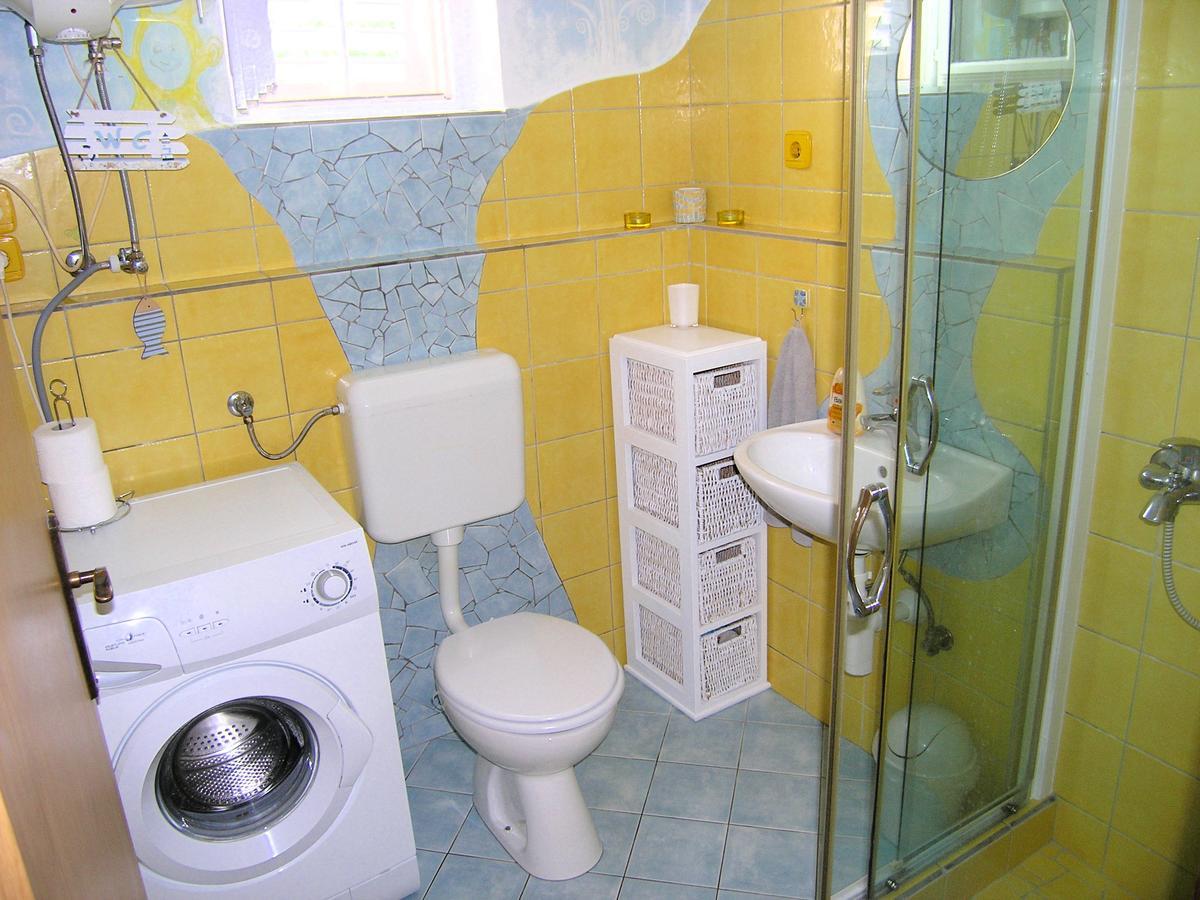 Apartment Danilo Krk Town Exterior photo