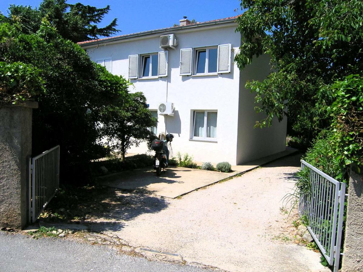 Apartment Danilo Krk Town Exterior photo